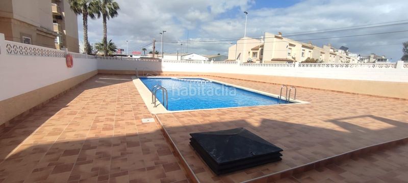 Foto d80ad969-628c-4845-9664-b98c53cb1403. Pis amb calefacció piscina a nueva Torrevieja Torrevieja