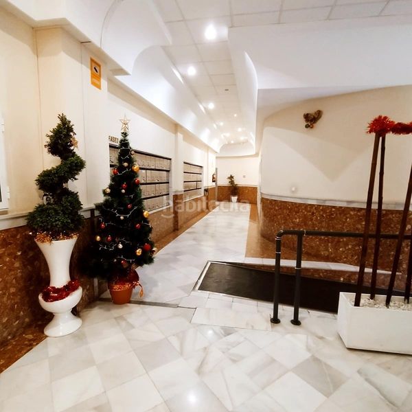 Foto 07733064-19a8-41e1-afd3-c5b57b9c4f75. Pis amb aparcament piscina a Parque Acuático - Sector 25 Torrevieja