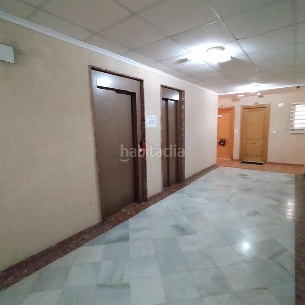 Foto 0774f421-74a9-4b47-802b-21883b4c142e. Pis amb aparcament piscina a Parque Acuático - Sector 25 Torrevieja