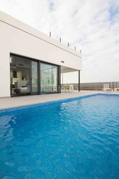 Foto a4fd0518-c1f2-41d7-98b6-efce2e679a9f. Xalet amb aparcament piscina a Dolores
