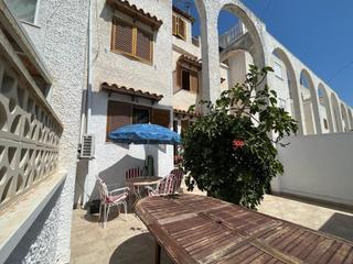Dúplex a Nueva Torrevieja. Dúplex con solarium y 3 piscinas comunitarias en calas blancasla