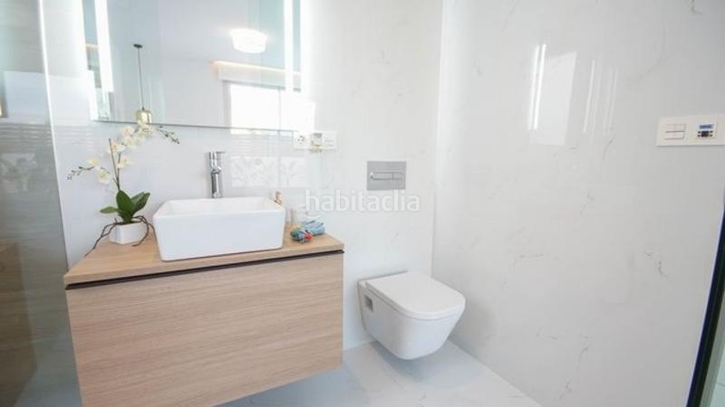 Foto 3ae344b0-1548-45ff-8611-5359ac9b9896. Xalet amb aparcament piscina a Zona Carrefour - Urbanizaciones Torrevieja