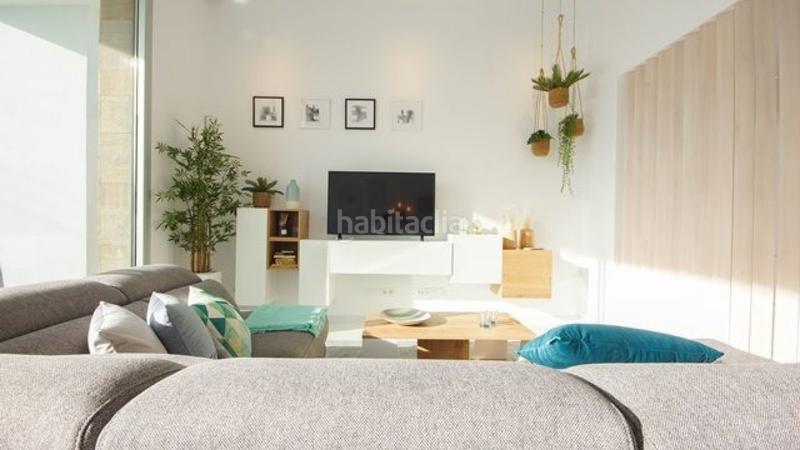 Foto 78b9cb6d-79d8-45e9-9316-040695e97f30. Xalet amb aparcament piscina a Zona Carrefour - Urbanizaciones Torrevieja