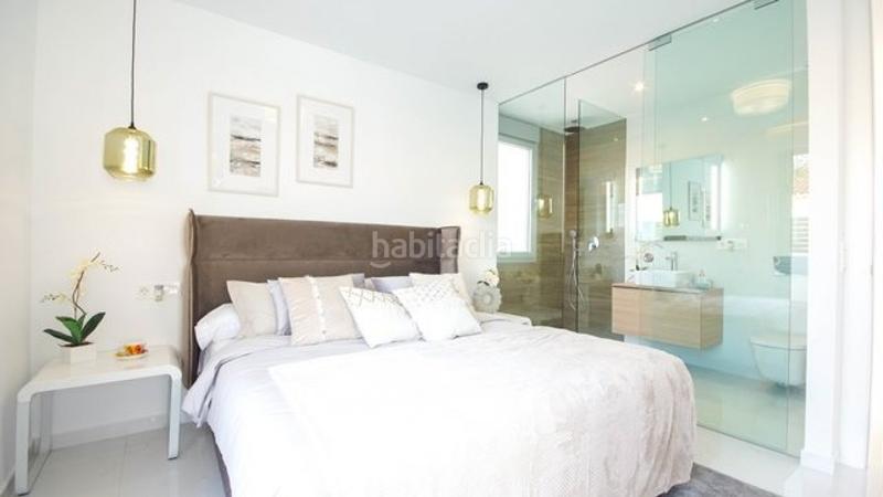 Foto ce569132-d677-47af-aa57-765f16fd4f86. Xalet amb aparcament piscina a Zona Carrefour - Urbanizaciones Torrevieja