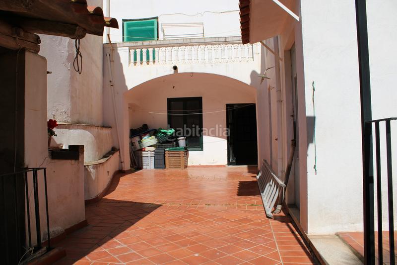 Foto 03a291e1-3d88-4204-a6e6-1d410ee1e3ed. Masia amb xemeneia a Begur Begur