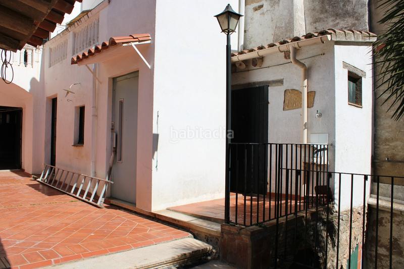 Foto 5203bf75-35b5-4b99-9594-a3f01f672c29. Masia amb xemeneia a Begur Begur