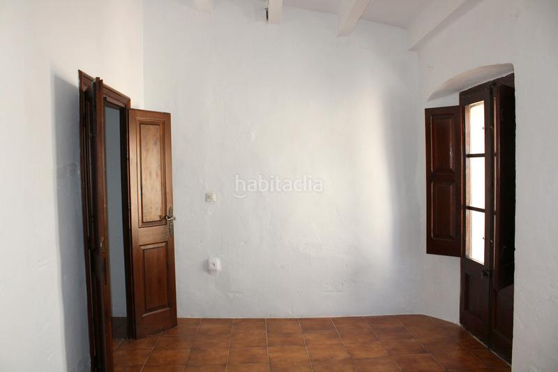 Foto b47d1449-9fc6-4dac-a75c-7298910719a9. Masia amb xemeneia a Begur Begur