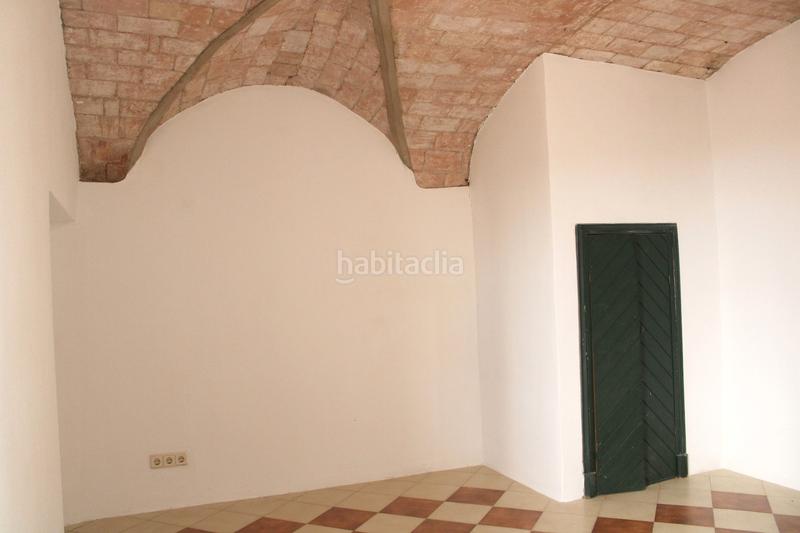 Foto b4e99b11-5082-4f72-bf40-1b1395317f1c. Masia amb xemeneia a Begur Begur