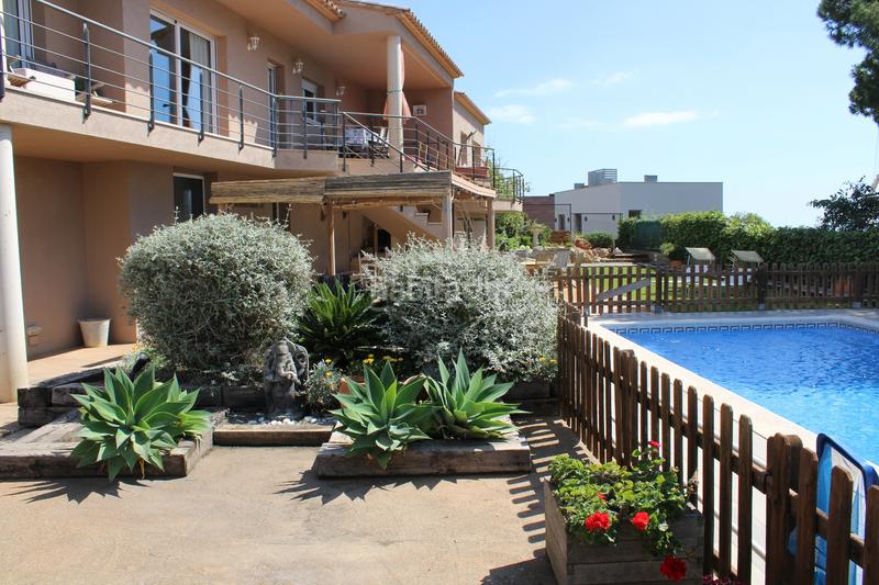 Foto 92874373-38bb-4b1e-9af1-b46781f8fe14. Casa con camino riscaldamento parcheggio piscina in Begur