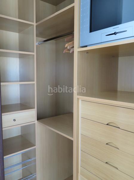 Foto 339d76f7-7fc9-4256-9219-8398c0894fd5. Casa amb xemeneia calefacció aparcament a Palau Girona