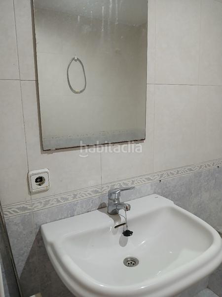 Foto 10861b37-58ae-4c6f-93cd-80bd7db60dc7. Alquiler ático àtic dúplex de 3hb i un estudi zona quimics en Girona