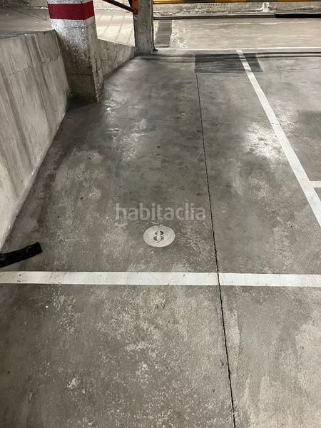 Foto 01742a27-7de0-4598-b44d-e507db8b1022. Affitto posto auto in Eixample Sud-Migdia Girona