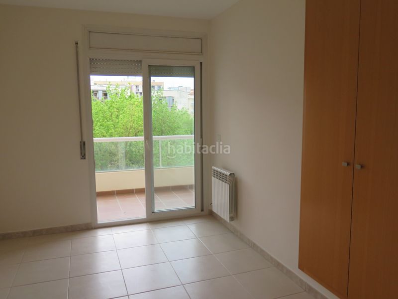 Foto 8464cfe8-3f89-44e9-b18c-96b3a31ed7f7. Rent flat with heating in Eixample Sud-Migdia Girona