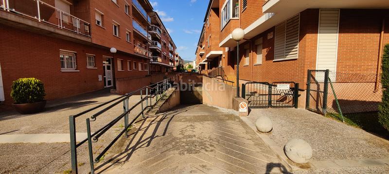 Foto 6dbccbaa-dff2-4338-9c55-e06d380b8b2e. Posto auto in La Devesa Girona