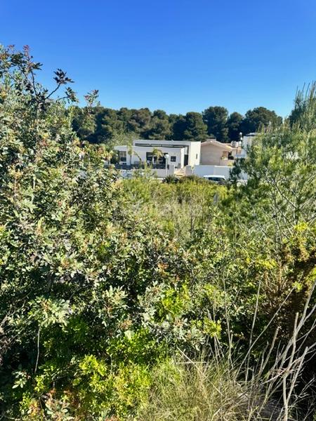 Foto 18c48db9-9087-4225-be5b-f7b6b3eb8734. Wohngrundstück in carrer atzavara 1 in pla de maset - cap de Salou Salou