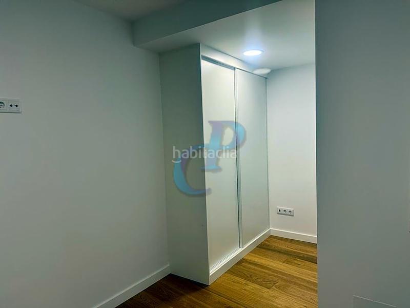 Foto 8cbd15c7-ec76-4094-8fb8-6cc5dabfb337. Local comercial en Monte Alto - Zalaeta - Atocha Coruña (A)