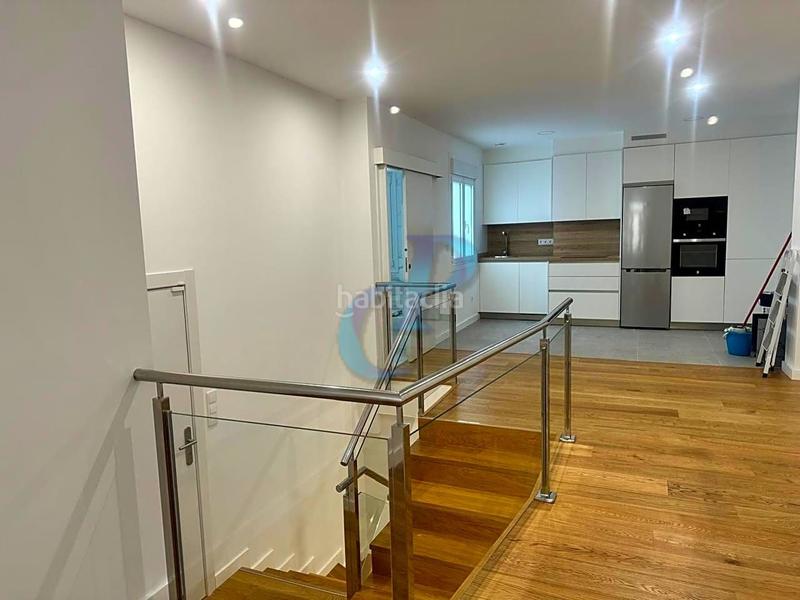 Foto 04a1fb96-6132-4bc2-b809-622b39e0f139. Locale commerciale in Monte Alto - Zalaeta - Atocha Coruña (A)