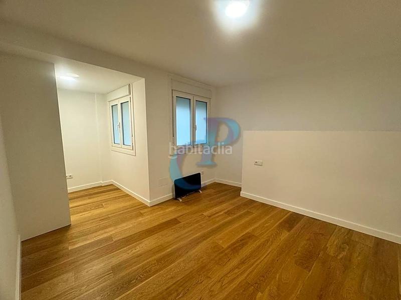 Foto 7afb886c-2a28-4a65-beaf-232617c258d9. Locale commerciale in Monte Alto - Zalaeta - Atocha Coruña (A)