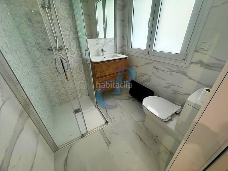 Foto 953917bb-ce1f-4556-9ec5-da7c16de85fe. Locale commerciale in Monte Alto - Zalaeta - Atocha Coruña (A)