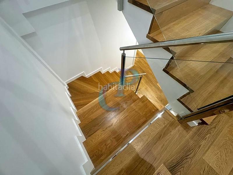 Foto e9453f13-f143-4d88-97e4-a5ca16dbdd96. Locale commerciale in Monte Alto - Zalaeta - Atocha Coruña (A)