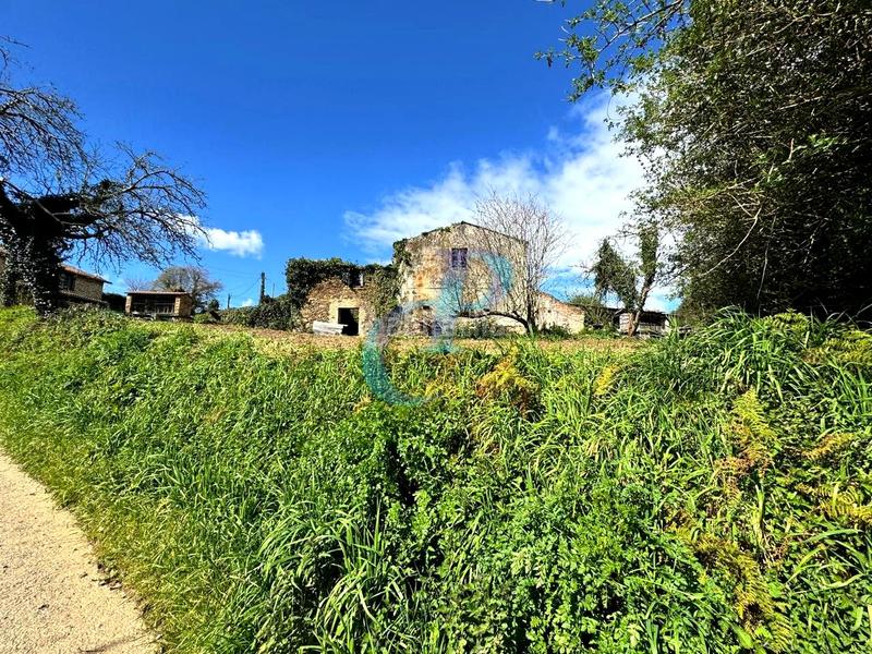 Foto 6eaac62d-1cf2-46a0-a350-ffd5659672c0. Masia a Abegondo