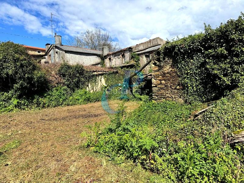 Foto 85c0f59c-da96-4d67-b1f0-4c5a4f167e0a. Masia a Abegondo