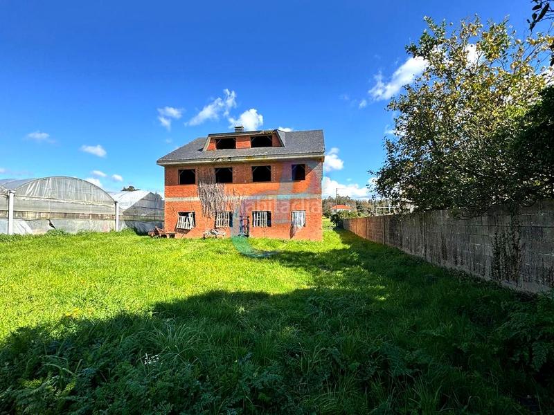 Foto 35ee6ffa-d903-47d8-8edb-4cba94707162. Casa en Abegondo