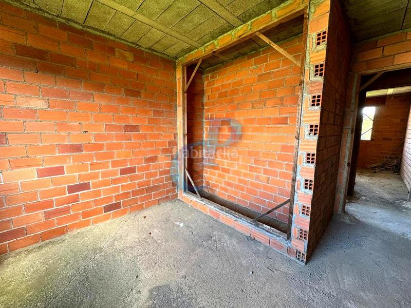 Foto 6805428d-4f01-4503-ad3f-2e3c35012649. Casa en Abegondo