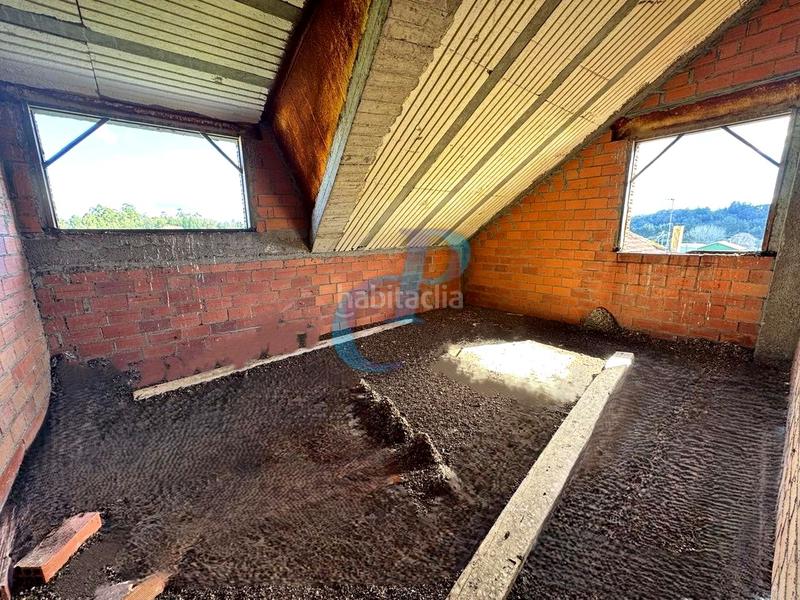 Foto 798881cf-f38e-41b0-8f16-c1a210d474a8. Casa en Abegondo