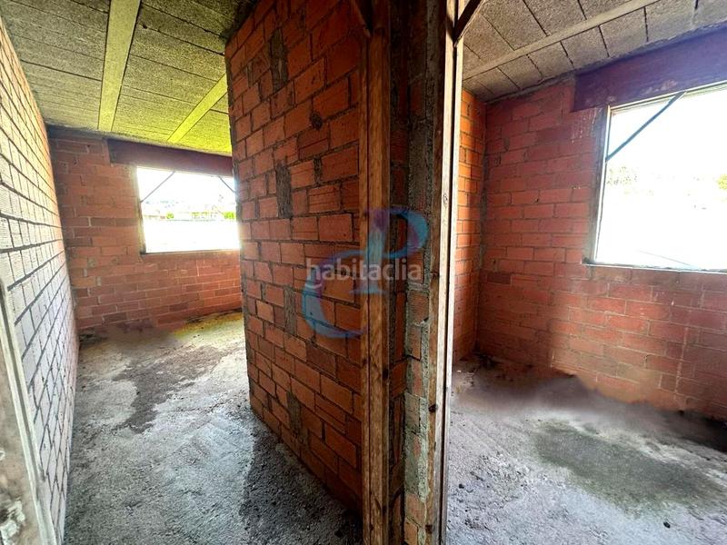 Foto 8fc44103-73b0-40f8-b745-3562d5918f64. Casa en Abegondo