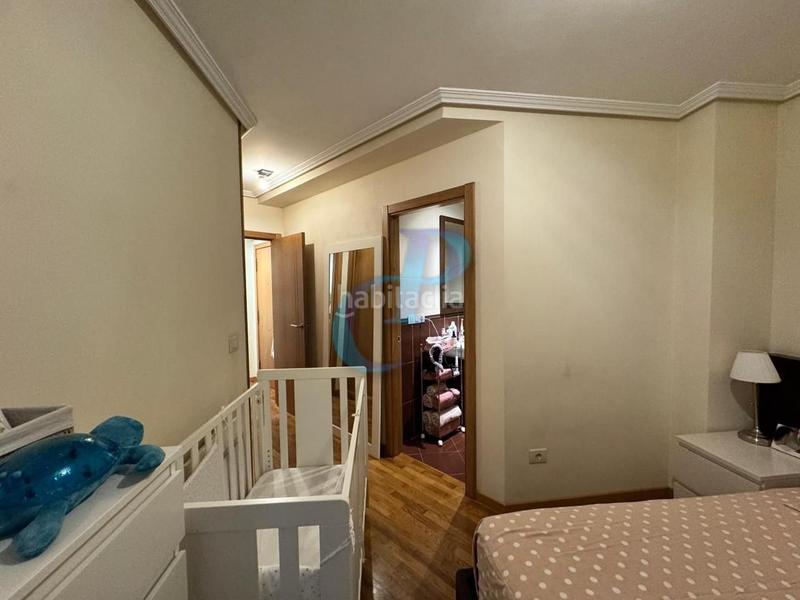 Foto fc1ee632-e5af-4ec1-8a09-3a83553f5ae7. Appartement avec chauffage parking dans Falperra - Santa Lucía Coruña (A)
