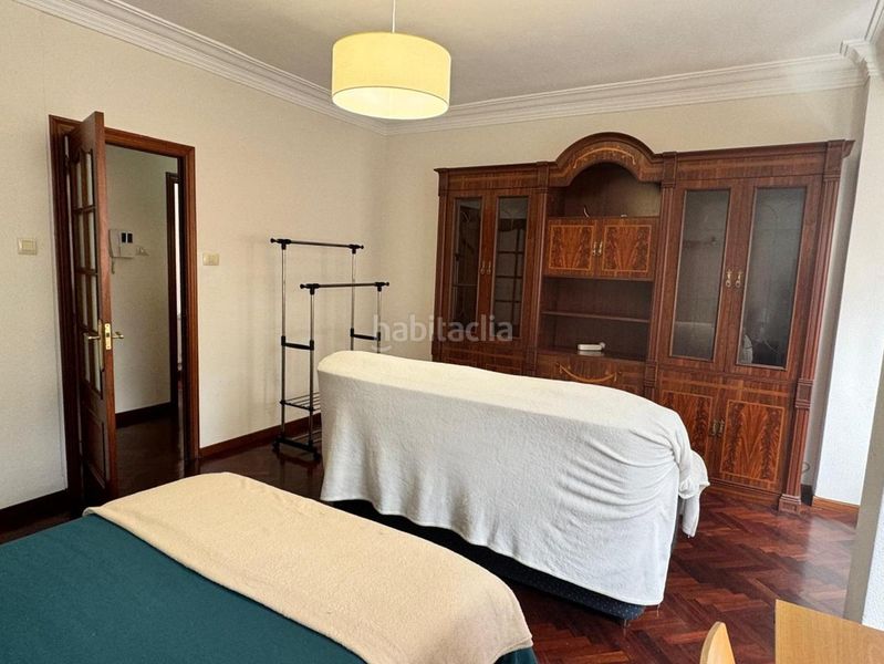 Foto 3e80bc76-4afc-41df-8f60-37bbdc3b54ac. Rent flat with heating in Monte Alto - Zalaeta - Atocha Coruña (A)