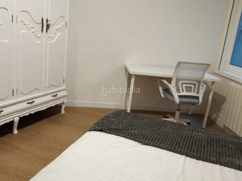 Foto d888f5d2-8a81-4eba-b024-d75baeaec8e5. Rent flat with heating in Agra del Orzán - Ventorrillo Coruña (A)