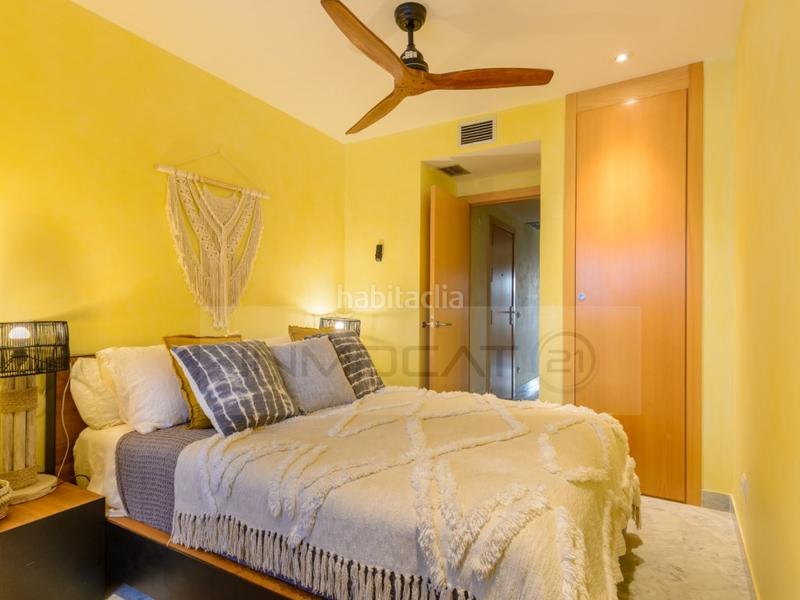 Foto 613b216d-e4e1-4d67-aa37-611aeb85136e. Appartamento con parcheggio in Marina Botafoc-Talamanca Ibiza