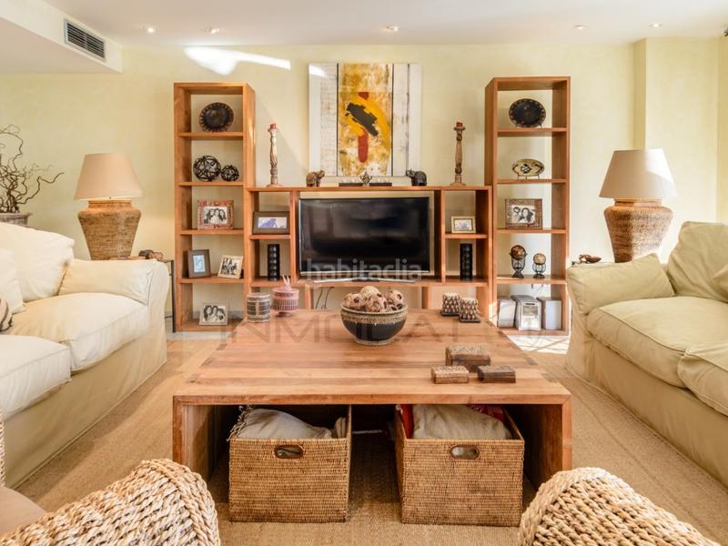 Foto c51f9ccd-fe06-4466-b05e-3d52d03eb1db. Appartamento con parcheggio in Marina Botafoc-Talamanca Ibiza