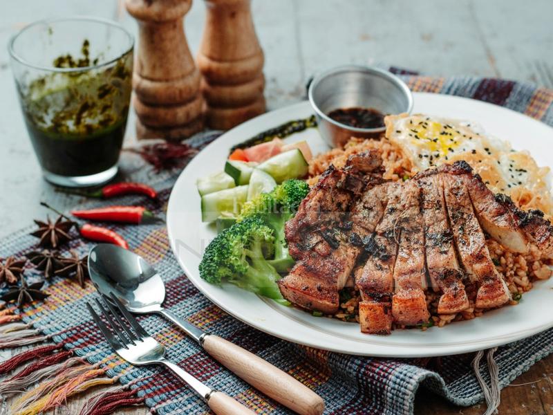 Foto f04b44ea-9f68-47ee-bc19-23d8b81a0a0c. Rent business premise in Centre Sitges