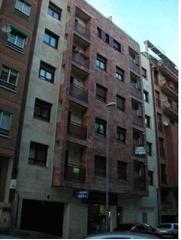 Location Parking voiture en Calle rafael garcia plata de osma 10. Plaza de garaje con trastero