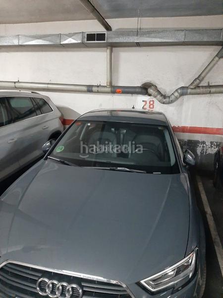 Foto 0960ca04-e991-4b44-af65-7ff751b68267. Aparcament cotxe a El Camp de l´Arpa del Clot Barcelona