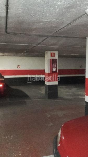 Foto 66f63e10-845b-4ec8-b0d2-46dc2ad4499b. Rent car parking in El Camp de l´Arpa del Clot Barcelona