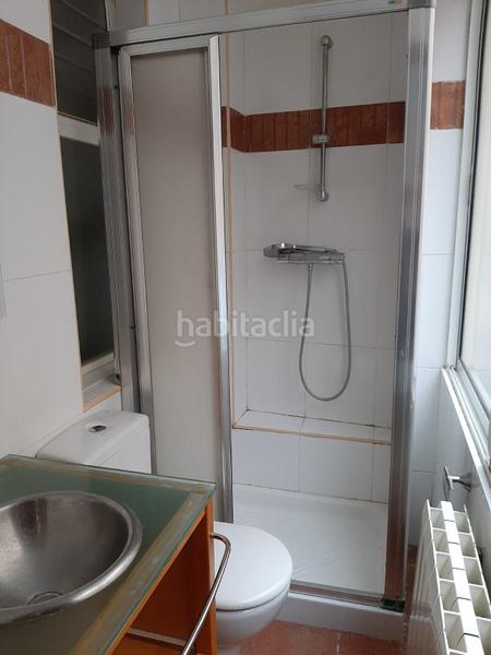 Foto 2969084a-4626-4527-84e4-016c28beb8fd. Piso en ruiz de padron 45 piso en venta con inquilinos. en Barcelona