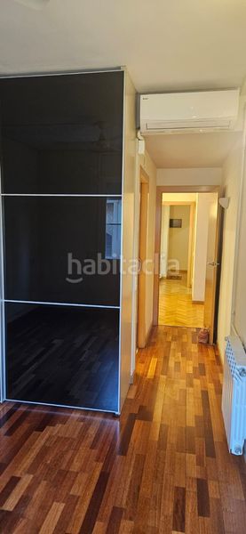 Foto ae2c6e5a-1e78-410c-85f7-1a163c1232a8. Pis a nacio 83 a El Camp de l´Arpa del Clot Barcelona