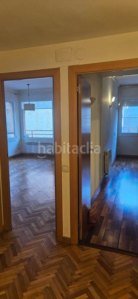 Foto e48b5135-65b6-40bb-b5cd-24667584994c. Pis a nacio 83 a El Camp de l´Arpa del Clot Barcelona