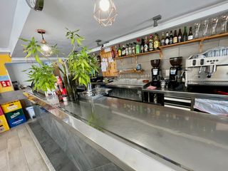 Transfer Business premise in Pont D´Inca. Inmo mallorca: se traspasa cafetería marratxi, funcionando.