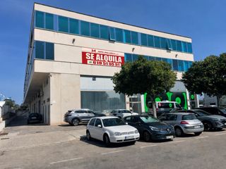Affitto Ufficio  Carrer son oms-4. Oficina 4000 mtr2 polígono son oms, junto aeropuerto.