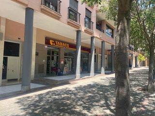 Lloguer Local Comercial  Carrer de jaume vidal alcover. Inmo mallorca. local en alquiler parque ses fonts palma