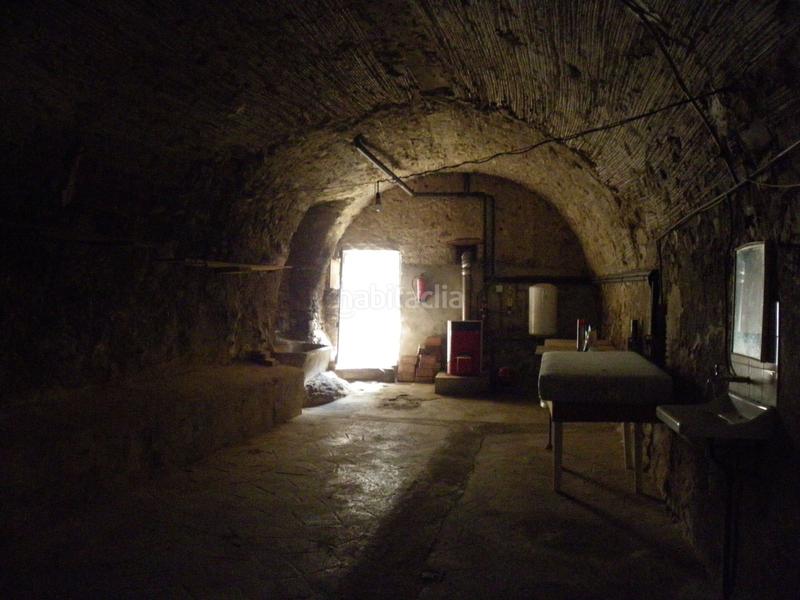 Foto 94898417-1474-458d-8d4f-0a9c836c3d8a. Masia amb calefacció a Jafre