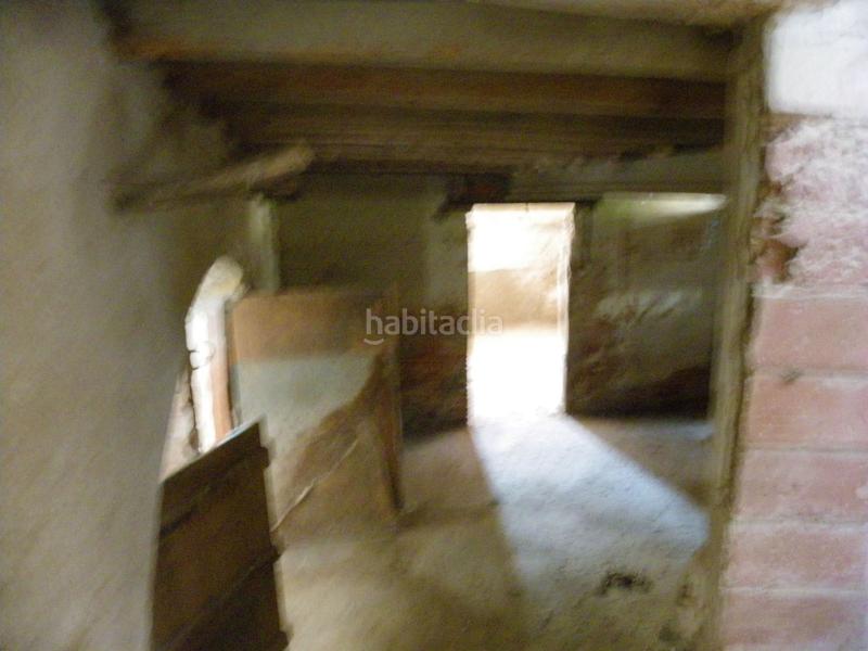 Foto a83dff44-f62f-42d3-b969-1be2bbeb86bc. Masia amb calefacció a Jafre