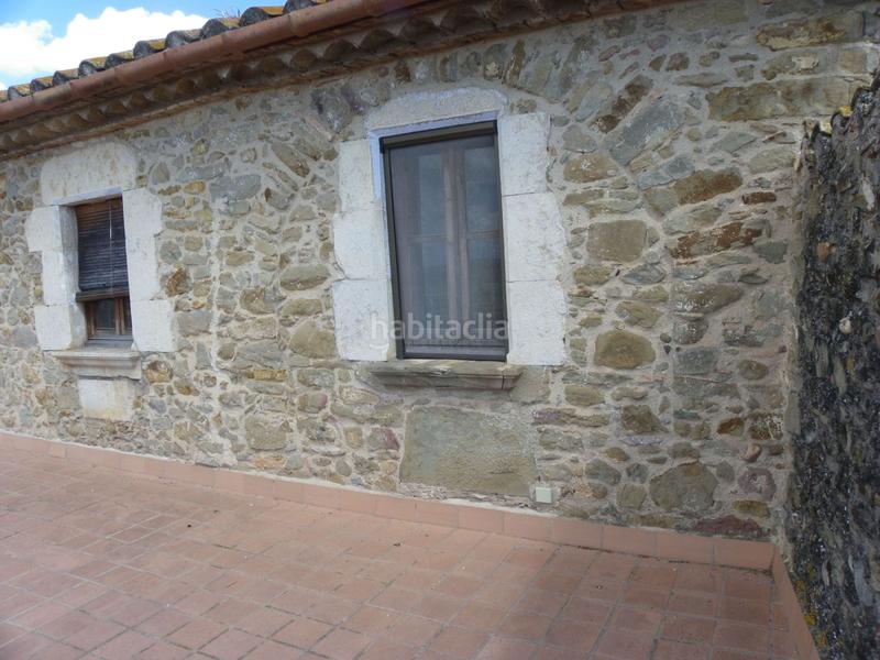 Foto bc6043bd-3eff-4edb-8fb8-6a3891359bfa. Masia amb calefacció a Jafre