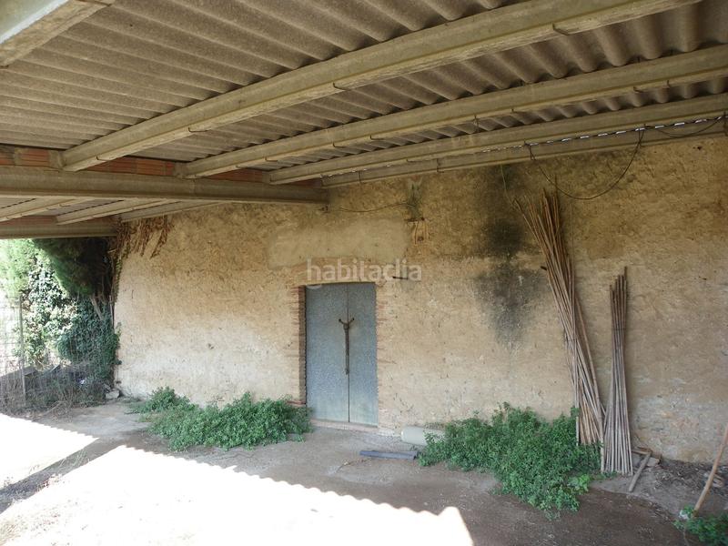 Foto f2b50fa9-8ba9-437c-bb67-db4b65e153c4. Rural plot in resclosa in Ullà