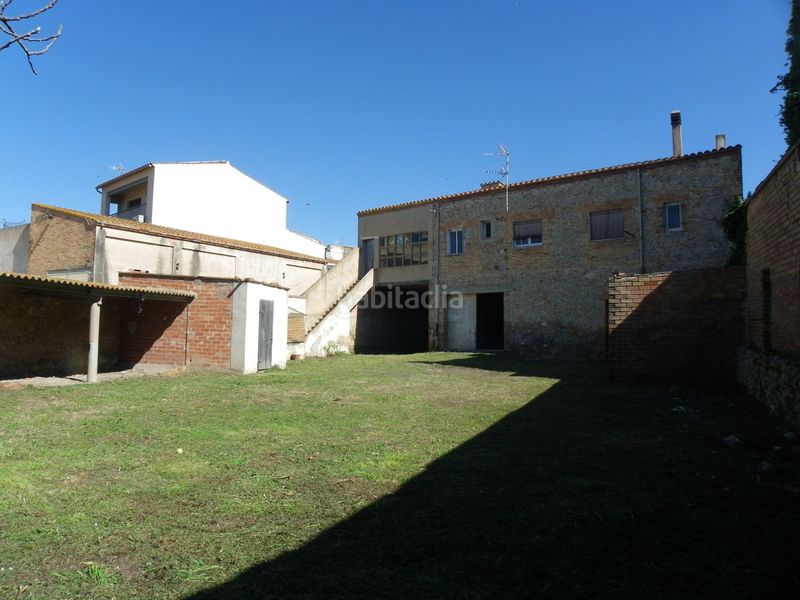 Foto db69eade-fbdb-4776-b1b4-e40edad52e0b. Masia a Ullà